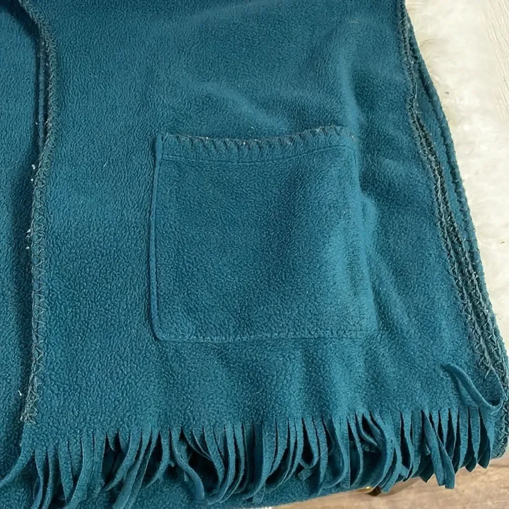 DR LEONARDS Ladies Vintage Fleece Pocket Shawl Fringed Wrap Turquoise 76”W 26”L
